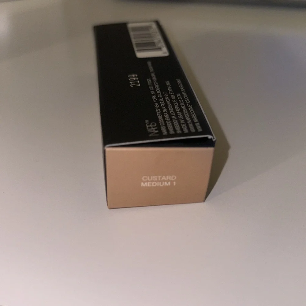Nars Radiant Creamy Concealer 0.05oz 1.4 ML ( Travel Size ) new in box